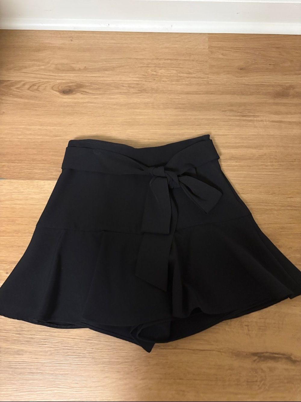 Zara Black Tie-Waist Skort